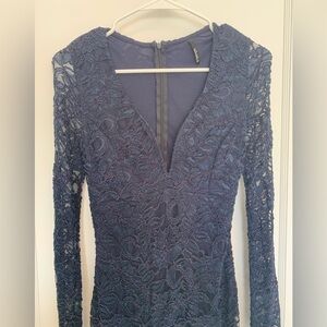 Lulus Small Deep V-Neck Blue Lace Dress